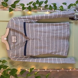 Women's Aeropostale Stretch Grey Striped Henley Long Sleeve L